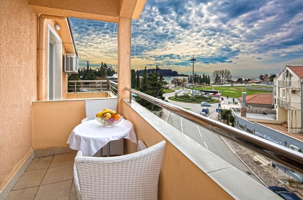 Guest House Harmonia Budva Exterior foto